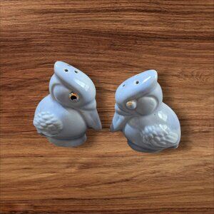 Ceramic Parrot Blue Jay Salt & Pepper Shaker Set Vintage Light Blue Bird Decor k